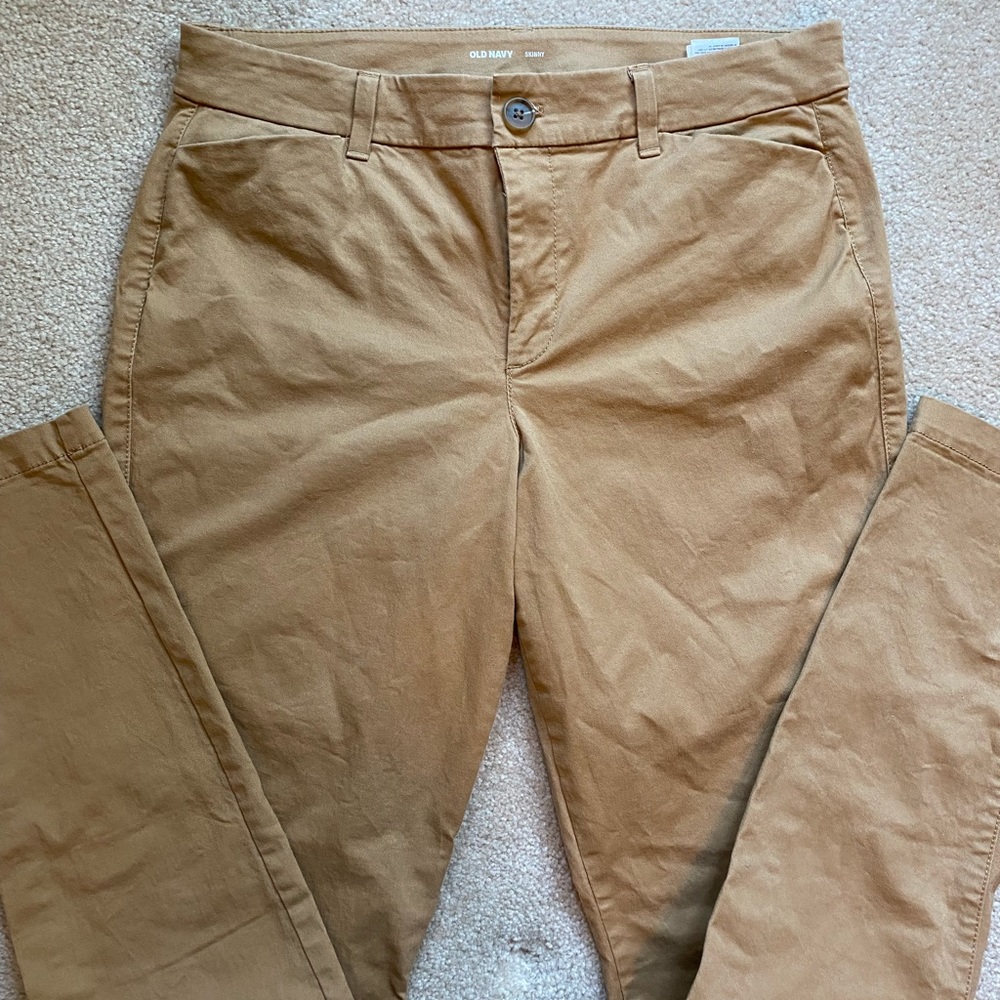 Khaki Old Navy Mid-Rise Skinny Everyday Khakis Chinos